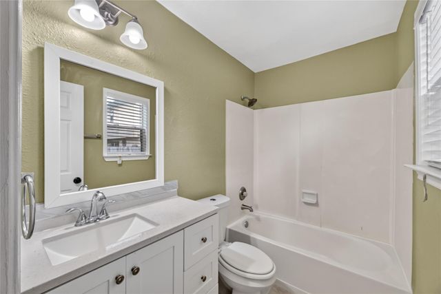 2427 Chalet Road, Houston, TX 77038