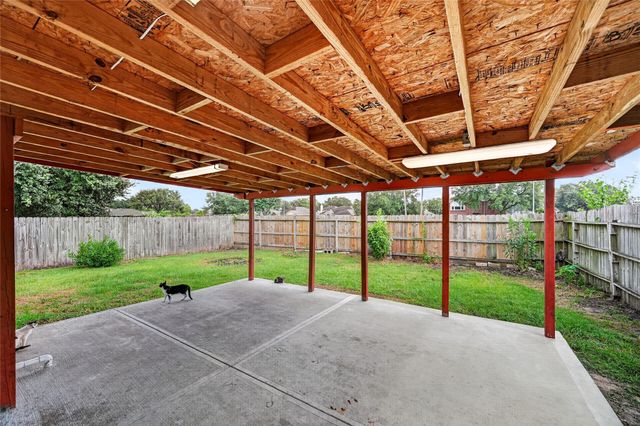 2427 Chalet Road, Houston, TX 77038