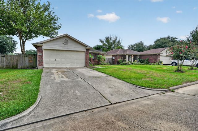 2427 Chalet Road, Houston, TX 77038
