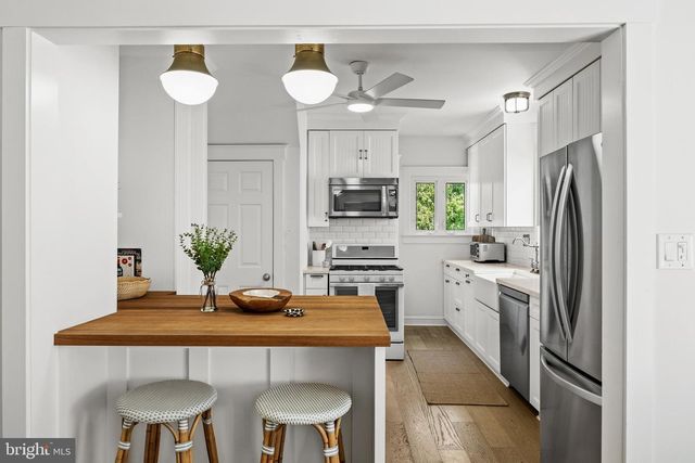 20 E WALNUT, Haddon Township, NJ 08108