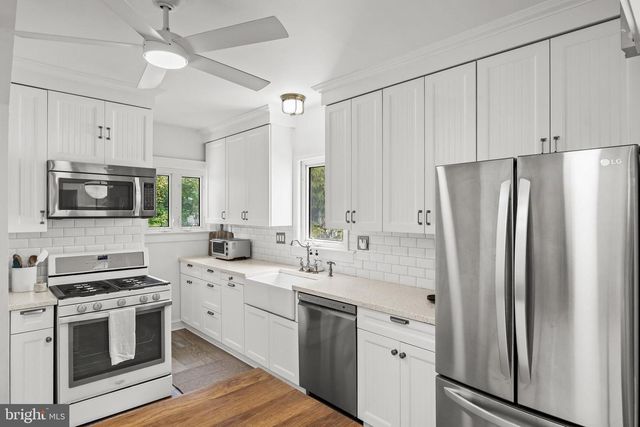 20 E WALNUT, Haddon Township, NJ 08108