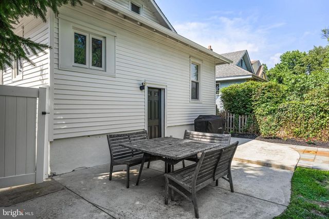 20 E WALNUT, Haddon Township, NJ 08108