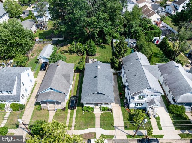 20 E WALNUT, Haddon Township, NJ 08108