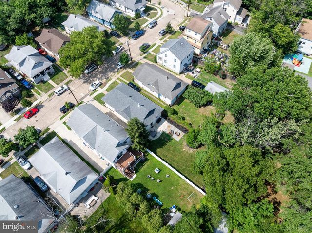 20 E WALNUT, Haddon Township, NJ 08108