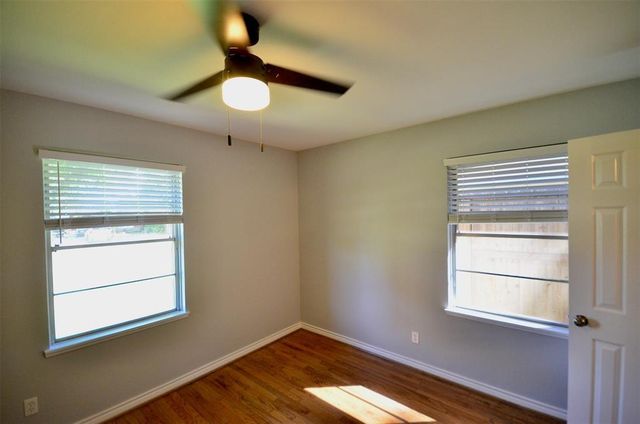 6229 Tanager Street, Houston, TX 77074