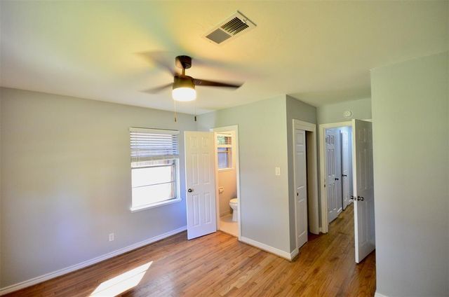 6229 Tanager Street, Houston, TX 77074