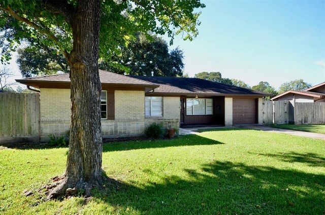 6229 Tanager Street, Houston, TX 77074