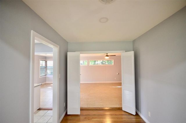 6229 Tanager Street, Houston, TX 77074