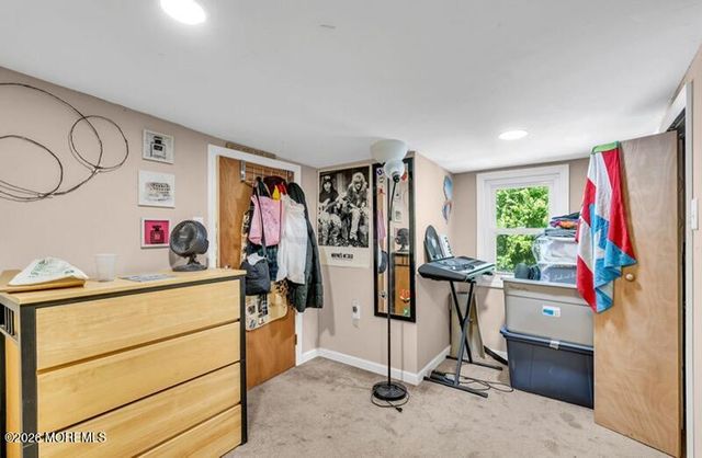 831 Palmer Avenue, Holmdel, NJ 07733