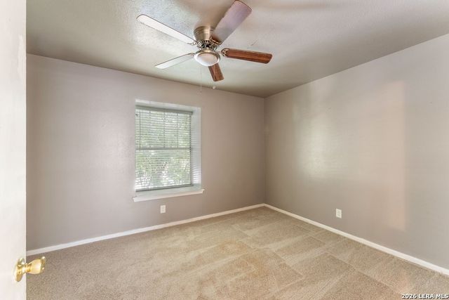 170 De Chantle Rd 706, San Antonio, TX 78201