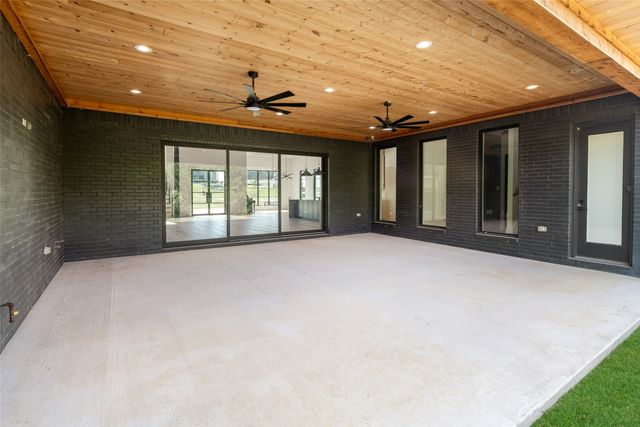1973 Carter Lane, Gunter, TX 75058