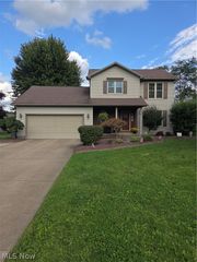 39 Morningview Circle, Canfield, OH 44406
