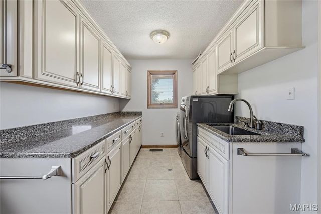 3846 Limerock Lane, Wildwood, MO 63069