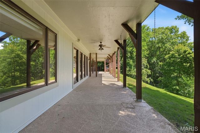 3846 Limerock Lane, Wildwood, MO 63069