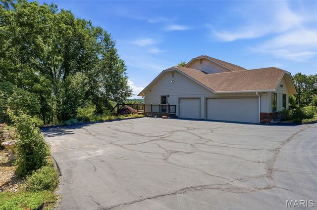 3846 Limerock Lane, Wildwood, MO 63069