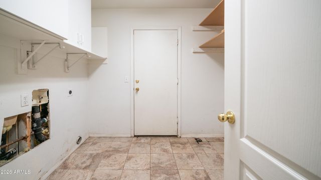 861 W 13TH Avenue, Apache Junction, AZ 85120