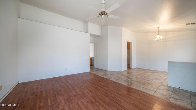 861 W 13TH Avenue, Apache Junction, AZ 85120