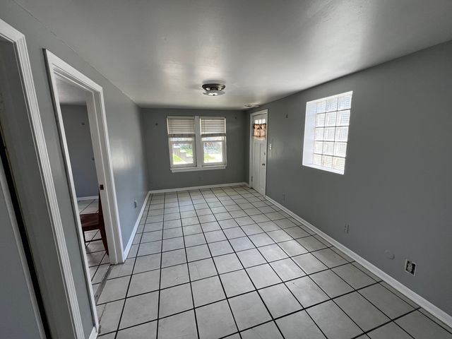 1440 S 49th Avenue 1, Cicero, IL 60804