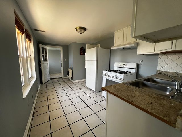 1440 S 49th Avenue 1, Cicero, IL 60804