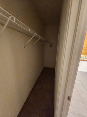 1112 HILLHURST DRIVE, Wesley Chapel, FL 33543