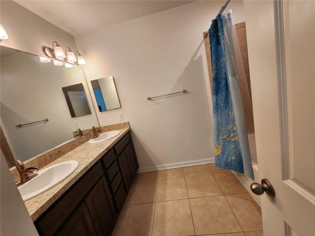 1112 HILLHURST DRIVE, Wesley Chapel, FL 33543