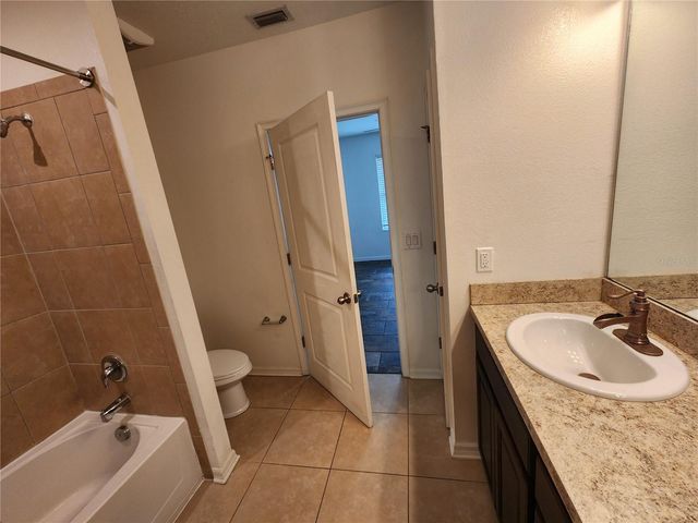 1112 HILLHURST DRIVE, Wesley Chapel, FL 33543