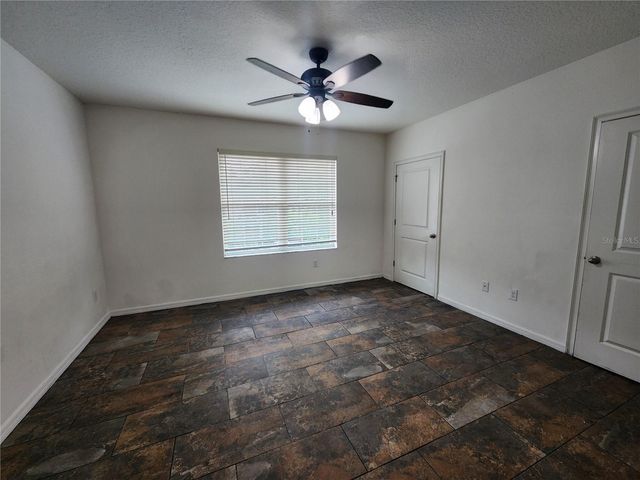 1112 HILLHURST DRIVE, Wesley Chapel, FL 33543
