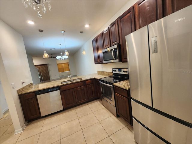 1112 HILLHURST DRIVE, Wesley Chapel, FL 33543