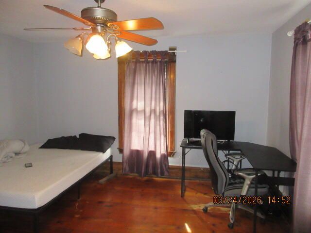 1224 E Main Street, Kalamazoo, MI 49048