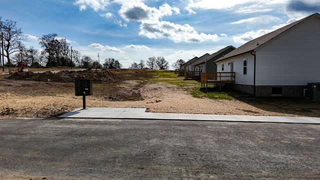 112 Demombreum Circle, Shelbyville, TN 37160