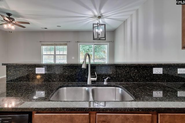 520 Spanish Leaf Lane, West Columbia, SC 29169