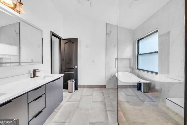 1892 Preserve Creek Way, Loganville, GA 30052