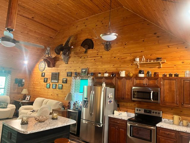 189 Ronnie Sexton Road, Monticello, KY 42633