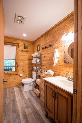 189 Ronnie Sexton Road, Monticello, KY 42633