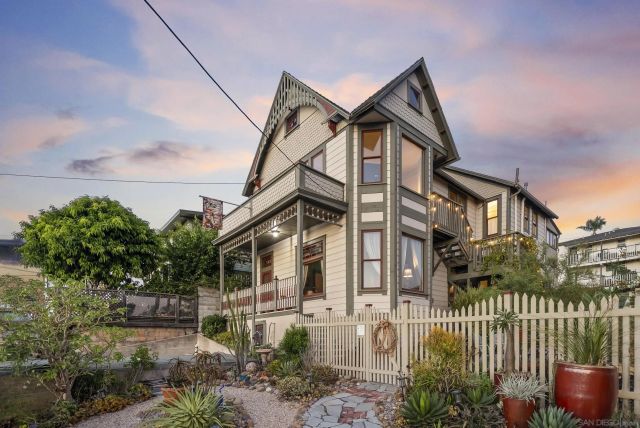 2163 Brant St, San Diego, CA 92101
