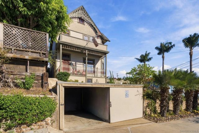 2163 Brant St, San Diego, CA 92101