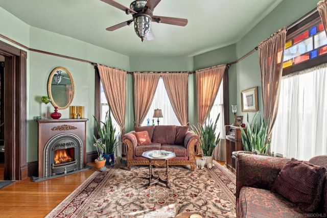 2163 Brant St, San Diego, CA 92101