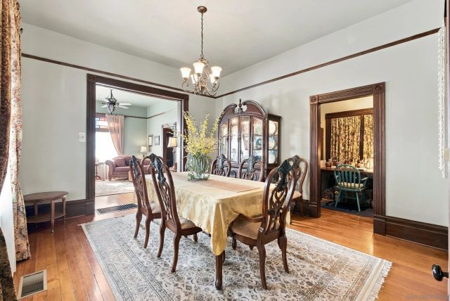 2163 Brant St, San Diego, CA 92101