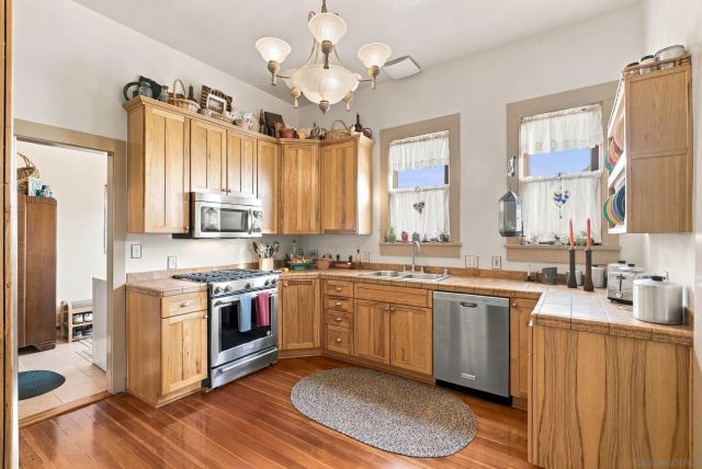 2163 Brant St, San Diego, CA 92101