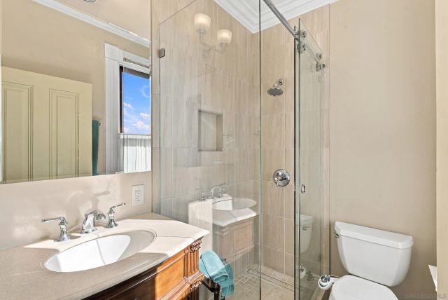 2163 Brant St, San Diego, CA 92101