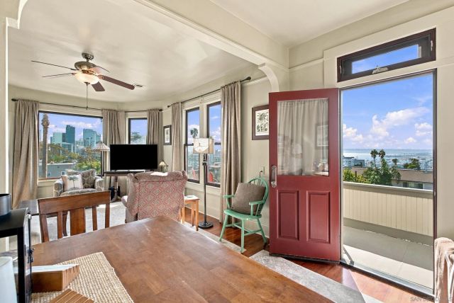 2163 Brant St, San Diego, CA 92101