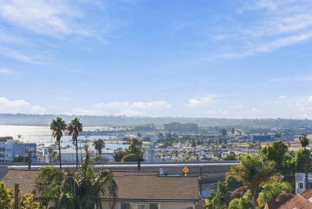 2163 Brant St, San Diego, CA 92101