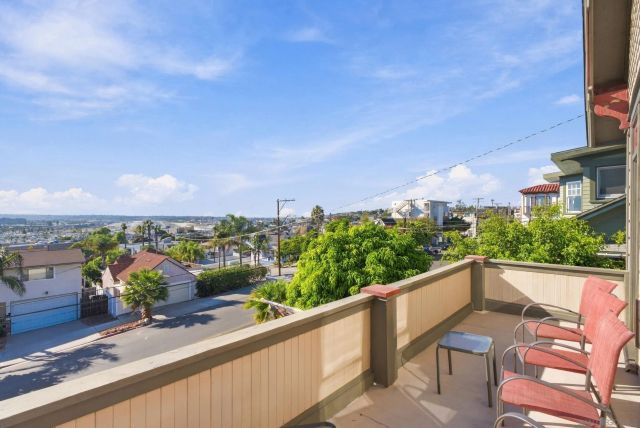 2163 Brant St, San Diego, CA 92101