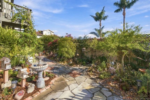 2163 Brant St, San Diego, CA 92101