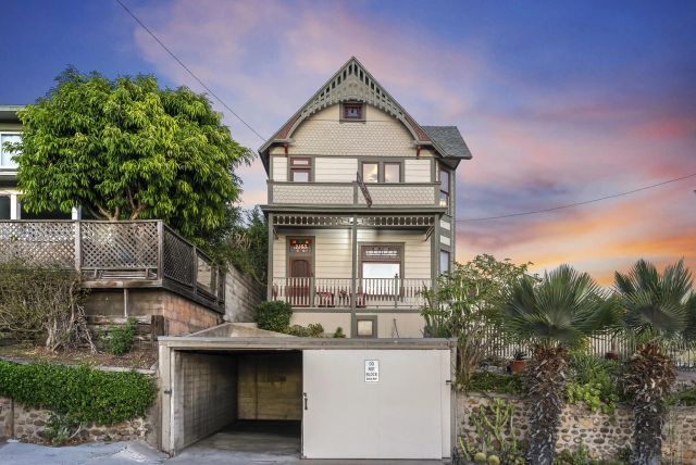 2163 Brant St, San Diego, CA 92101