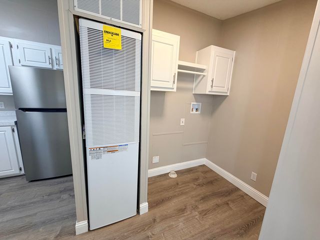 720 E Worth Avenue 14, Porterville, CA 93257