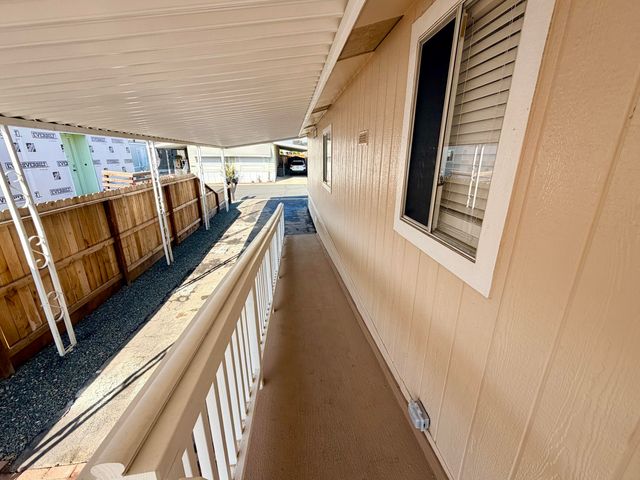 720 E Worth Avenue 14, Porterville, CA 93257