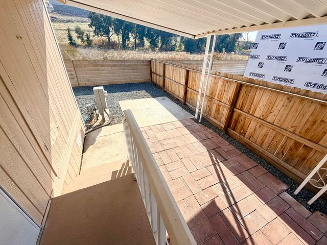 720 E Worth Avenue 14, Porterville, CA 93257