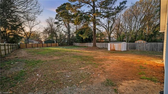 615 Atwater Street, Burlington, NC 27215