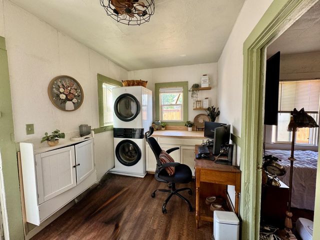 601 I Street, Sanger, CA 93657